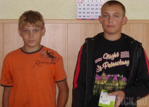 Двое комаричских подростков помогли задержать вора Двое комаричских подростков помогли задержать вора