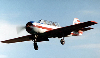 Як-52 совершил жесткую посадку в лесу Як-52 совершил жесткую посадку в лесу