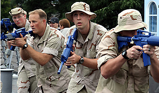 Инструкторы США готовят грузин к войне Инструкторы США готовят грузин к войне