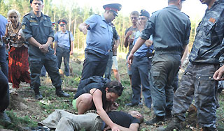 В массовой драке погибла маленькая девочка В массовой драке погибла маленькая девочка