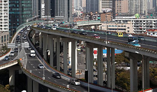 В Москве построят платную дорогу В Москве построят платную дорогу