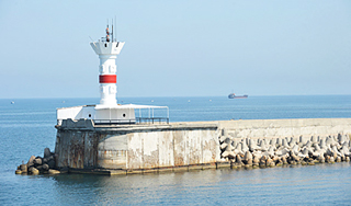 Украина отбирает у России маяки в море Украина отбирает у России маяки в море