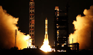 Мощнейший спутник связи потерялся на орбите Мощнейший спутник связи потерялся на орбите