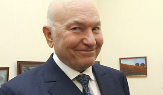 Лужкова зовут возглавить Крым Лужкова зовут возглавить Крым