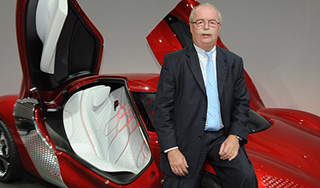 Французские богачи просят поднять налоги Французские богачи просят поднять налоги