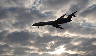 В самолетах погибло в 4 раза больше россиян В самолетах погибло в 4 раза больше россиян