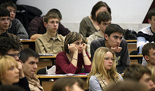 Россия избавится от лишних вузов Россия избавится от лишних вузов