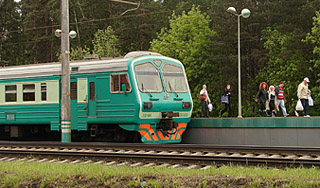 В Подмосковье подожгли электричку В Подмосковье подожгли электричку