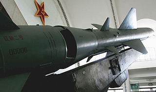 Китай прячет ядерное оружие в бункерах Китай прячет ядерное оружие в бункерах