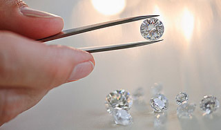 В мире вырос спрос на бриллианты В мире вырос спрос на бриллианты