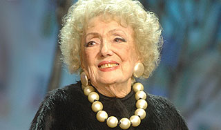 Скончалась народная артистка Алла Баянова Скончалась народная артистка Алла Баянова