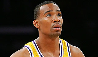 Игрок NBA застрелил мать четверых детей Игрок NBA застрелил мать четверых детей