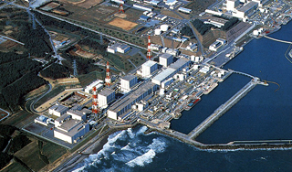 Япония отрежет "Фукусиму-1" от моря Япония отрежет "Фукусиму-1" от моря