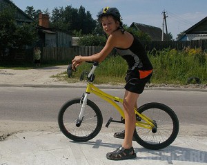 Николай Патов и Виктор Корхов привезли подарки семье Третьяковых