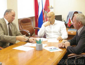 Николай Патов намерен усилить работу с Общественным советом