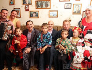 Депутаты горсовета отдали свою зарплату юным музыкантам