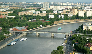 Москвичи смогут парковаться на реке Москвичи смогут парковаться на реке
