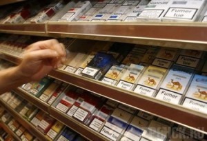 За продажу сигарет возле школ бизнесмены отделались мизерным штрафом