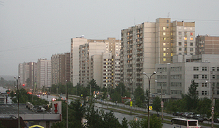 В Москве школьница выпала из окна В Москве школьница выпала из окна