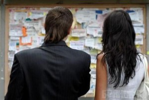 Свыше 300 выпускников вузов и ссузов стали на учет в службу занятости