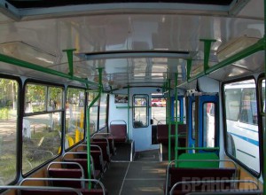 Женщина сломала ногу в троллейбусе