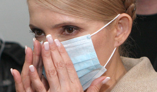 Тимошенко пытаются спасти от туберкулеза Тимошенко пытаются спасти от туберкулеза