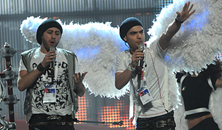 Участник "Евровидения" ранил ножом мужчину Участник "Евровидения" ранил ножом мужчину