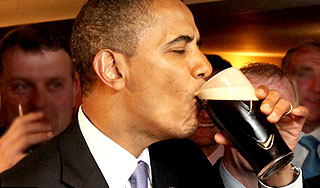 Барак Обама варит пиво в Белом доме Барак Обама варит пиво в Белом доме