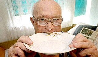 Пенсионер подавился педалью велосипеда Пенсионер подавился педалью велосипеда