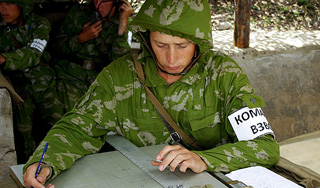 Военные отразили удар противника с воздуха Военные отразили удар противника с воздуха