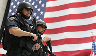 Полиция Нью-Йорка будет сбивать самолеты Полиция Нью-Йорка будет сбивать самолеты