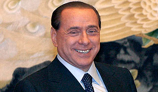 Берлускони встречался с украинской моделью Берлускони встречался с украинской моделью