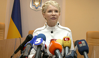 Обвинение потребовало для Тимошенко 7 лет Обвинение потребовало для Тимошенко 7 лет