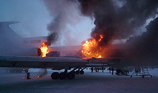 Ту-154 в Сургуте сожгла электрическая дуга Ту-154 в Сургуте сожгла электрическая дуга