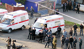 ОМОН сорвал штурм правительства в Цхинвале ОМОН сорвал штурм правительства в Цхинвале