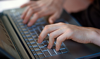 Личные данные россиян утекли в Интернет Личные данные россиян утекли в Интернет