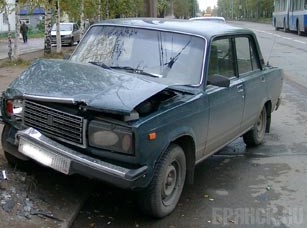 Водитель «семерки» насмерть разбился возле гостиницы «Брянск»