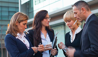 Курильщиков обязали больше работать Курильщиков обязали больше работать