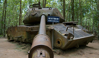 В Ростове пытались продать танк-памятник В Ростове пытались продать танк-памятник