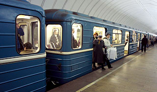 Поезда в московском метро стояли 40 минут Поезда в московском метро стояли 40 минут