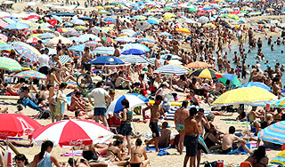 На русскую девочку в Турции напал педофил На русскую девочку в Турции напал педофил