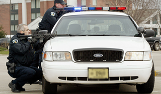 Стрелок из Купертино убит при задержании Стрелок из Купертино убит при задержании