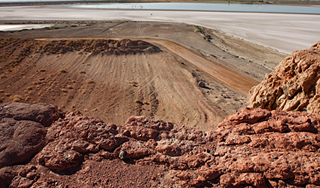 Дети погибли во время игры в карьере Дети погибли во время игры в карьере