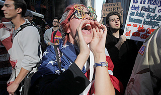 Блумберг критикует захватчиков Wall Street Блумберг критикует захватчиков Wall Street