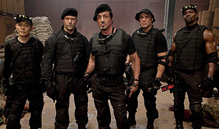 Супергерои отомстят за смерть друга Супергерои отомстят за смерть друга