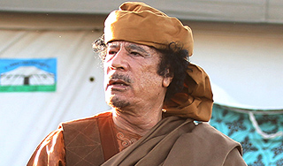 Племя туарегов нашло Каддафи в пустыне Племя туарегов нашло Каддафи в пустыне