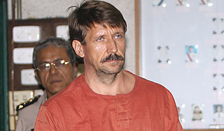 Бут хотел обмануть покупателей оружия Бут хотел обмануть покупателей оружия