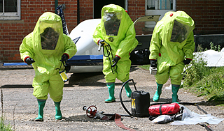 На улице Токио нашли бутылки с радием На улице Токио нашли бутылки с радием