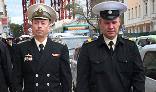 Суд вынес приговор подводникам с "Нерпы" Суд вынес приговор подводникам с "Нерпы"