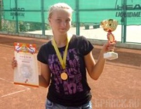 Юная теннисистка из Брянска выиграла турнир в Сочи Дарья Солодовникова